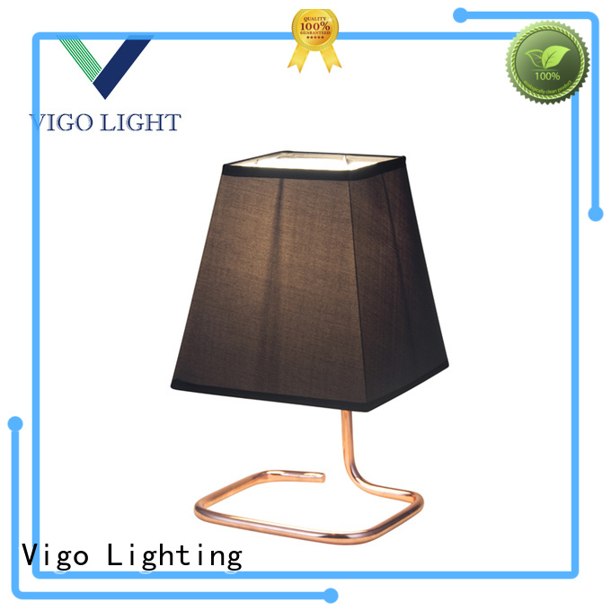 Coppen electroplated simple fashion table lamp with black shade